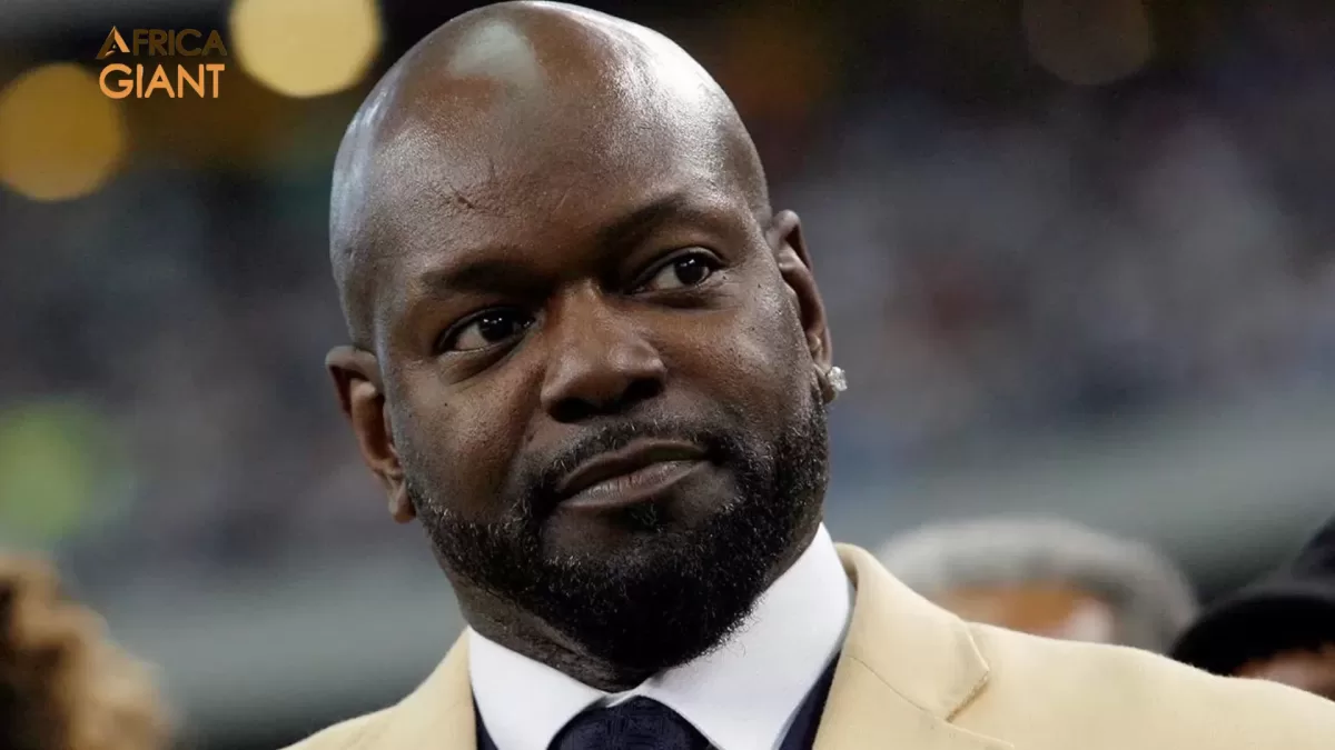 Investors Sue After NFL Legend Emmitt Smith's Failed Las Vegas Restaurant Opening